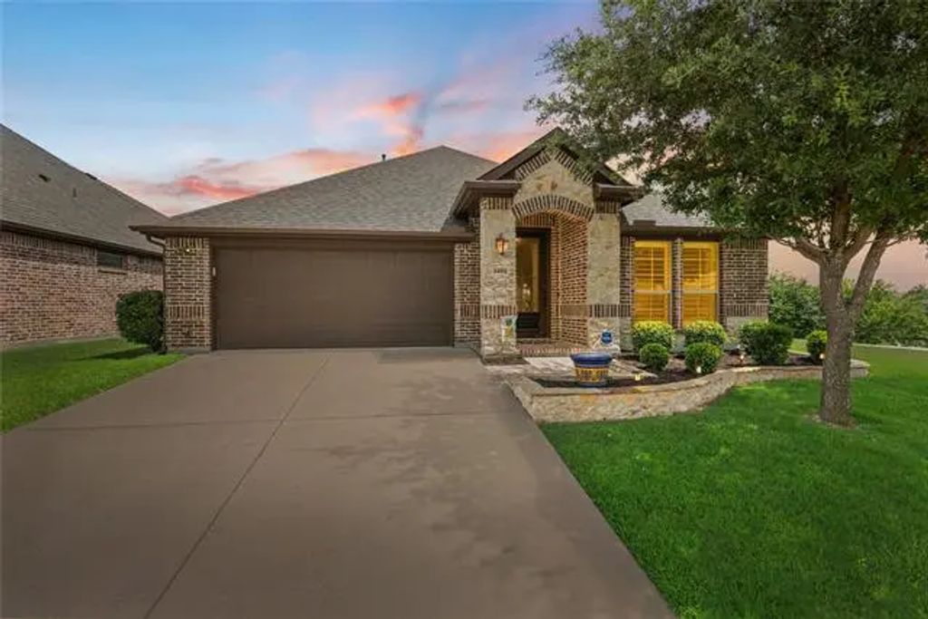 4404 Green Teal Street, Fort Worth