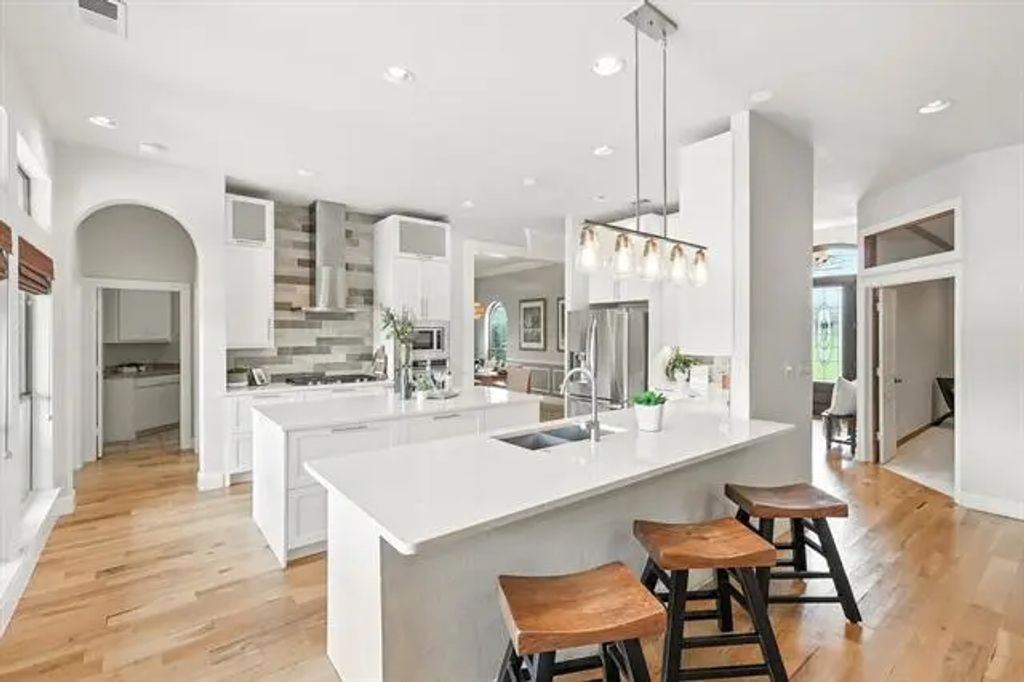 1150 Crepe Myrtle Lane, Copper Canyon