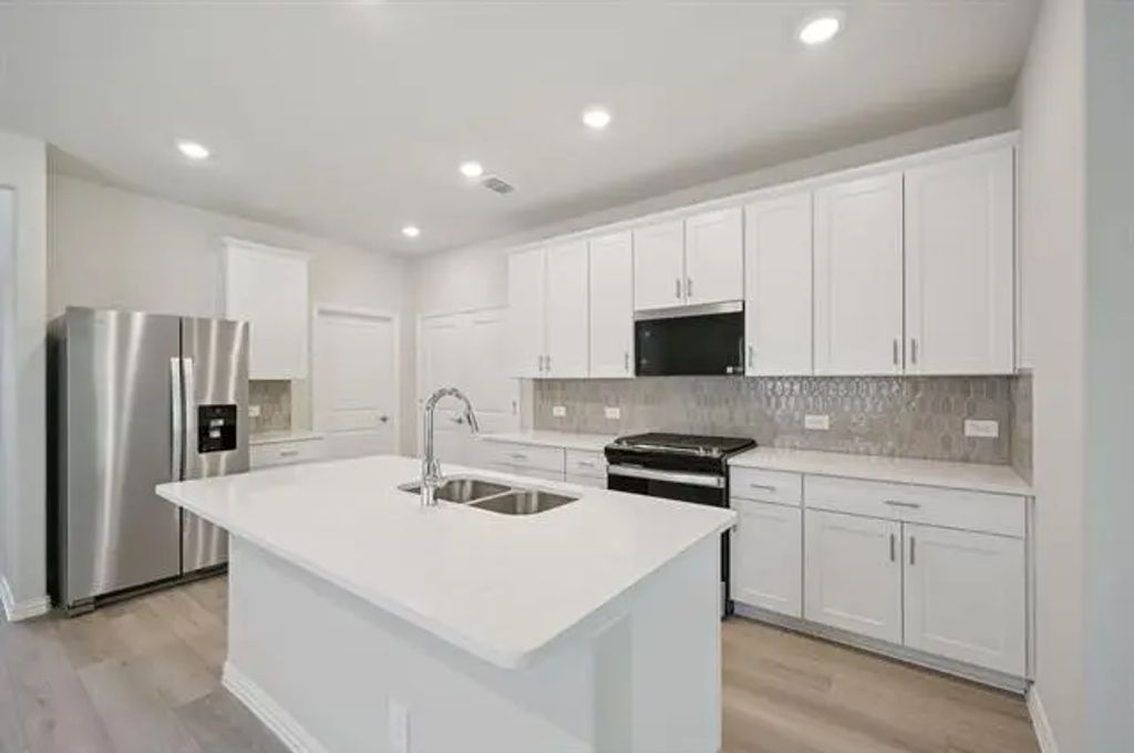 1244 Bellflower Road, Lavon