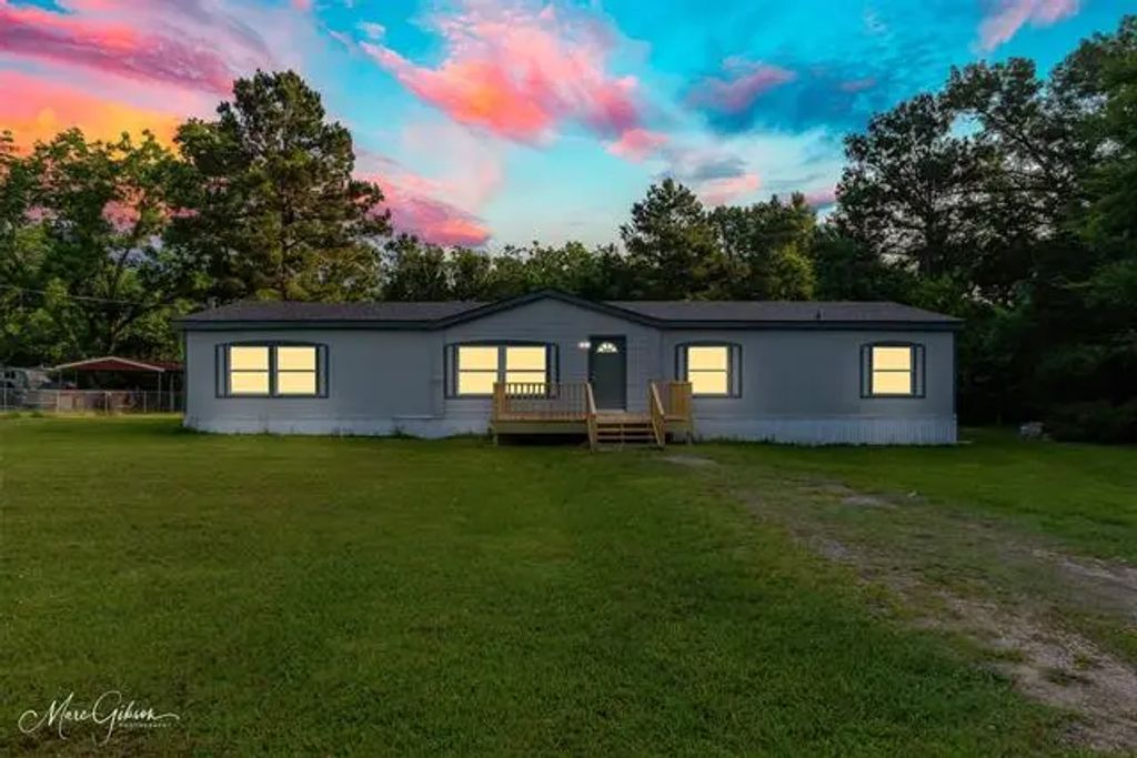 6818 Marcille Street, Keithville