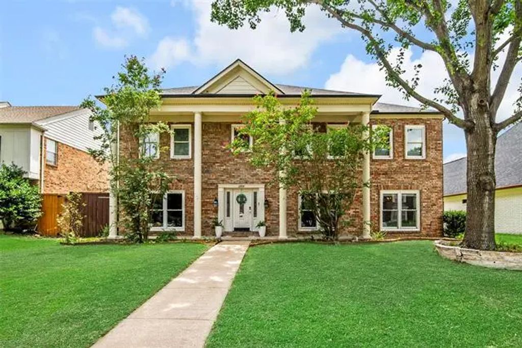 2904 Roper Drive, Plano