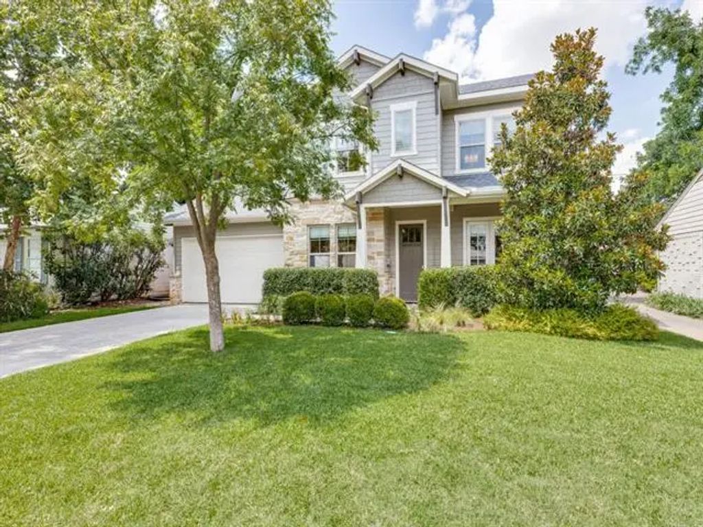 10223 Lynford Drive, Dallas