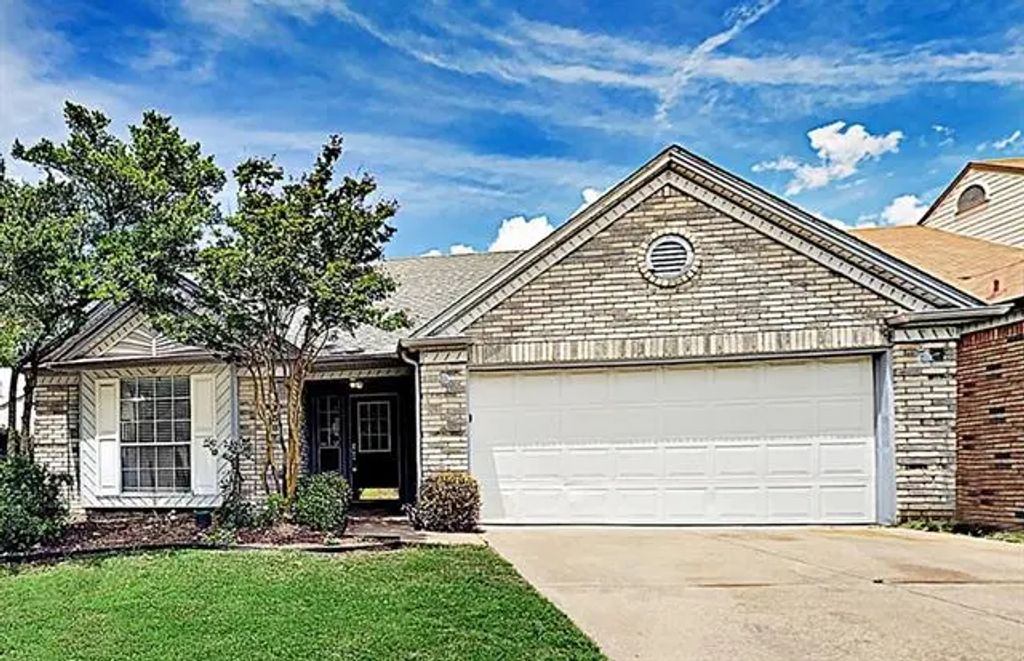 1158 Calvert Drive, Cedar Hill