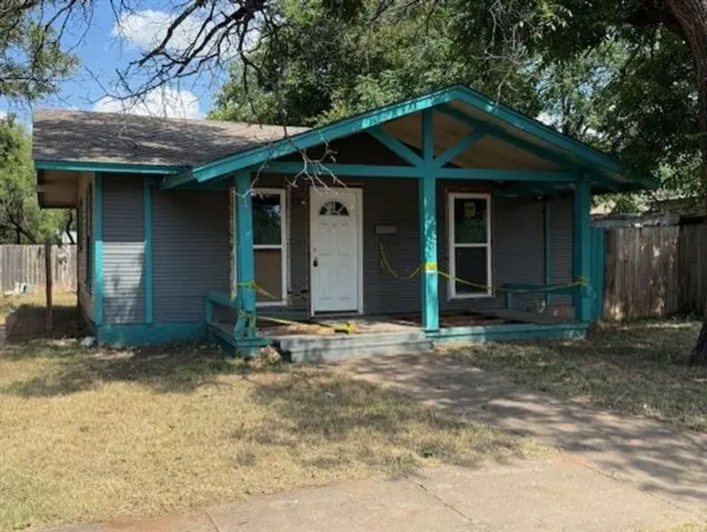 925 Poplar Street, Abilene