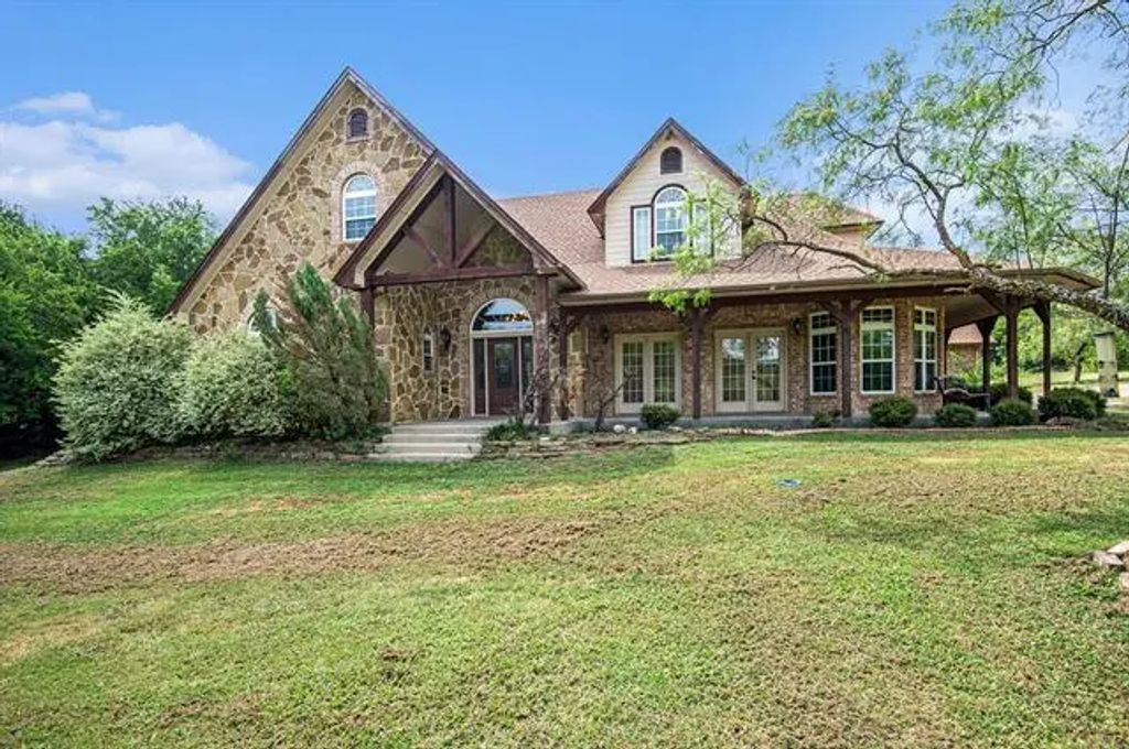 4951 S Nolan River Road, Cleburne