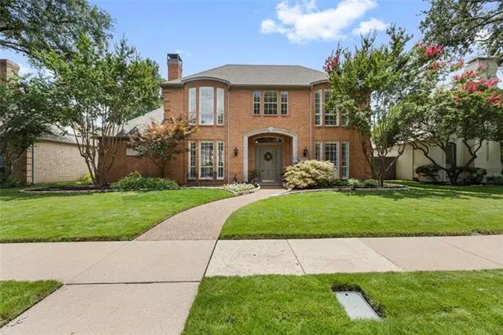 5912 Genoa Court, Plano