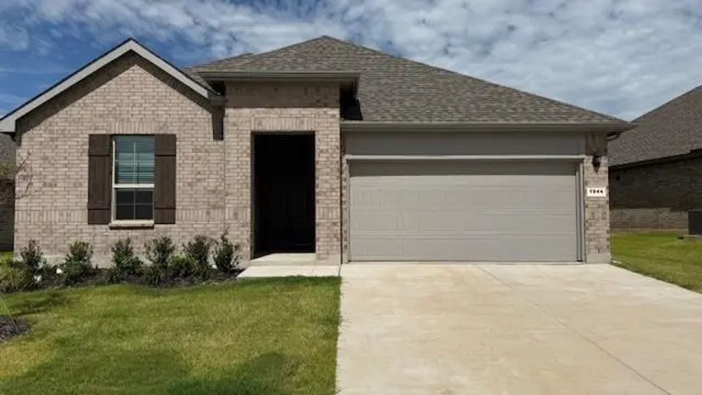 1944 Preakness Drive, Granbury