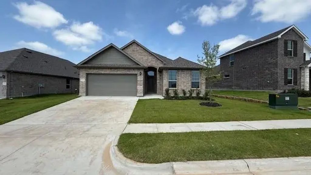1948 Preakness Drive, Granbury