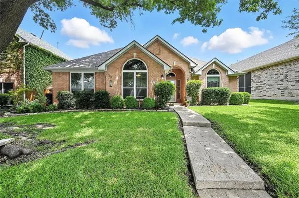 4617 Glenrose Way, Plano