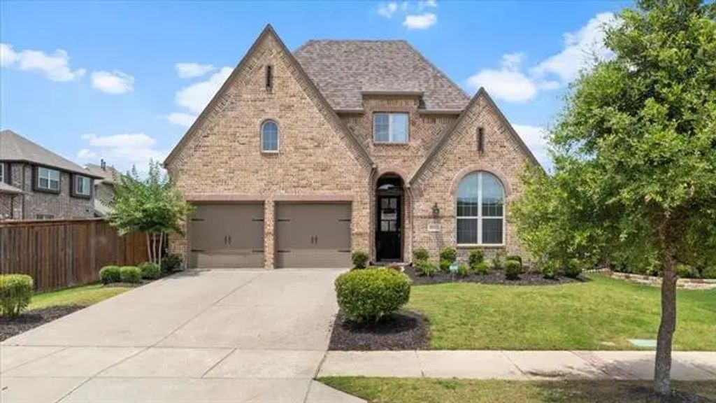 2132 Bishop Barrel Lane, Wylie