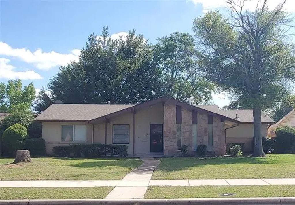 2307 Luau Street, Mesquite