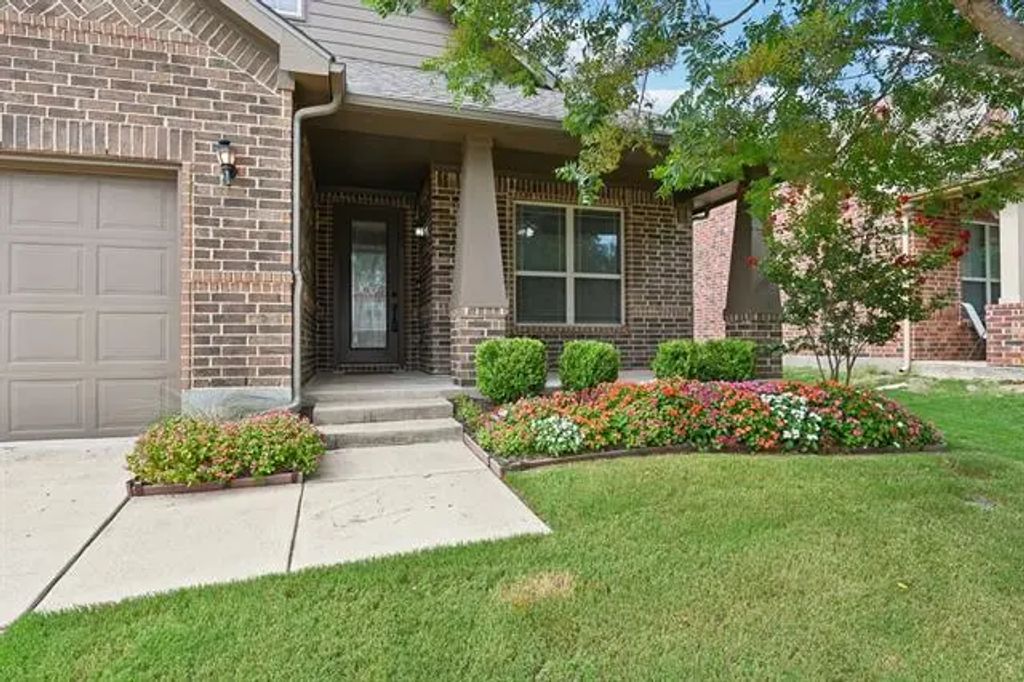 1727 Oak Glen Drive, Wylie