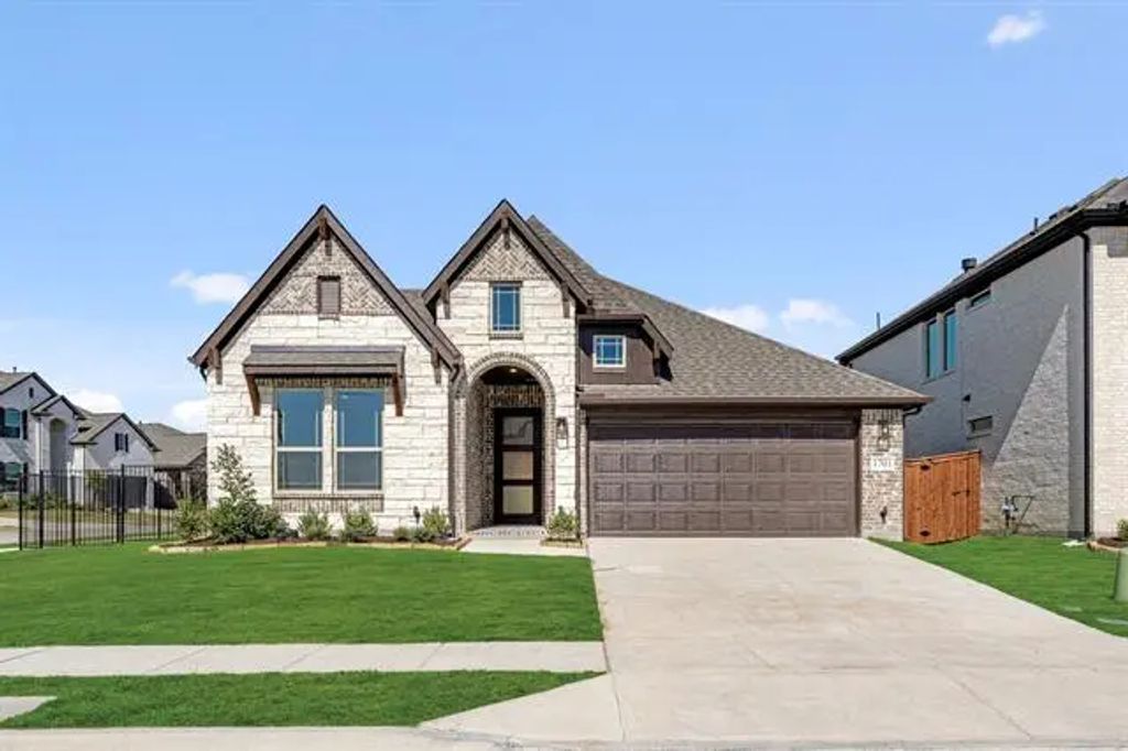 1701 Dunbrook Road, McKinney