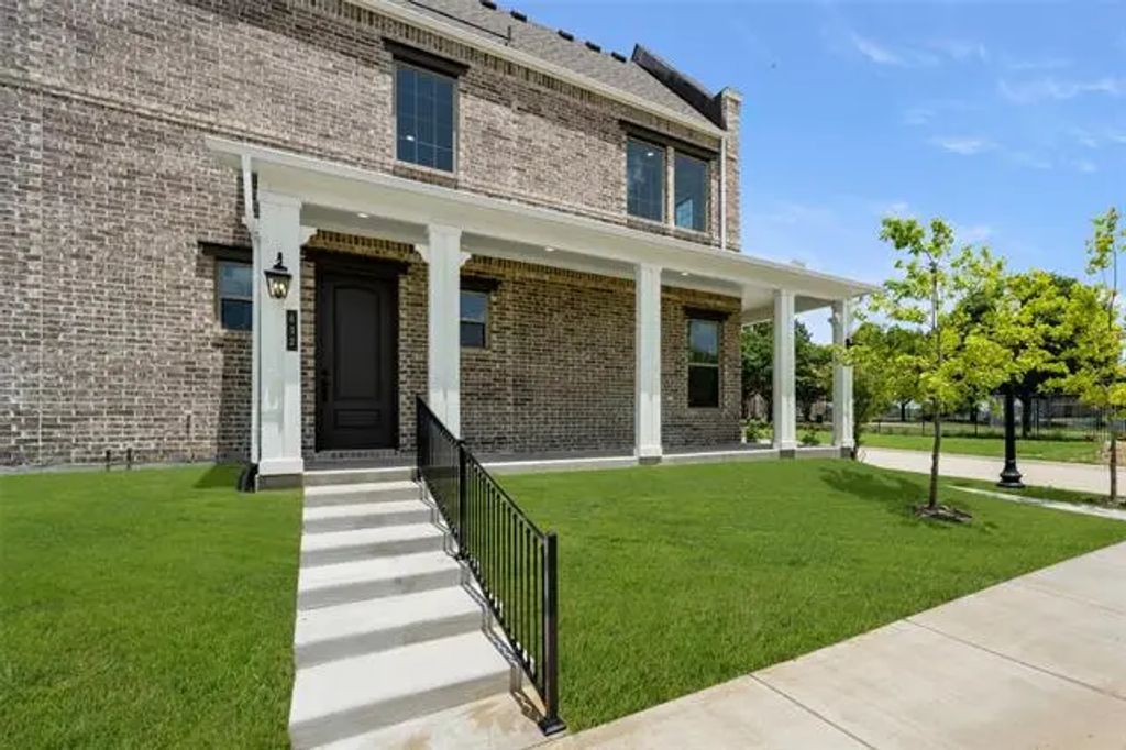 632 Big Bend, Mansfield