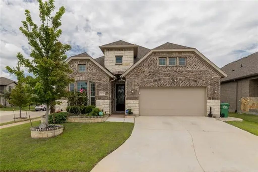 3820 Carmel Hills Drive, Denton