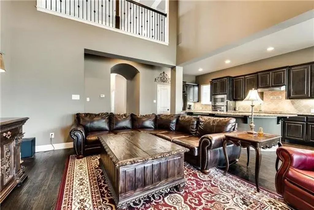 233 Lilypad Bend, Argyle