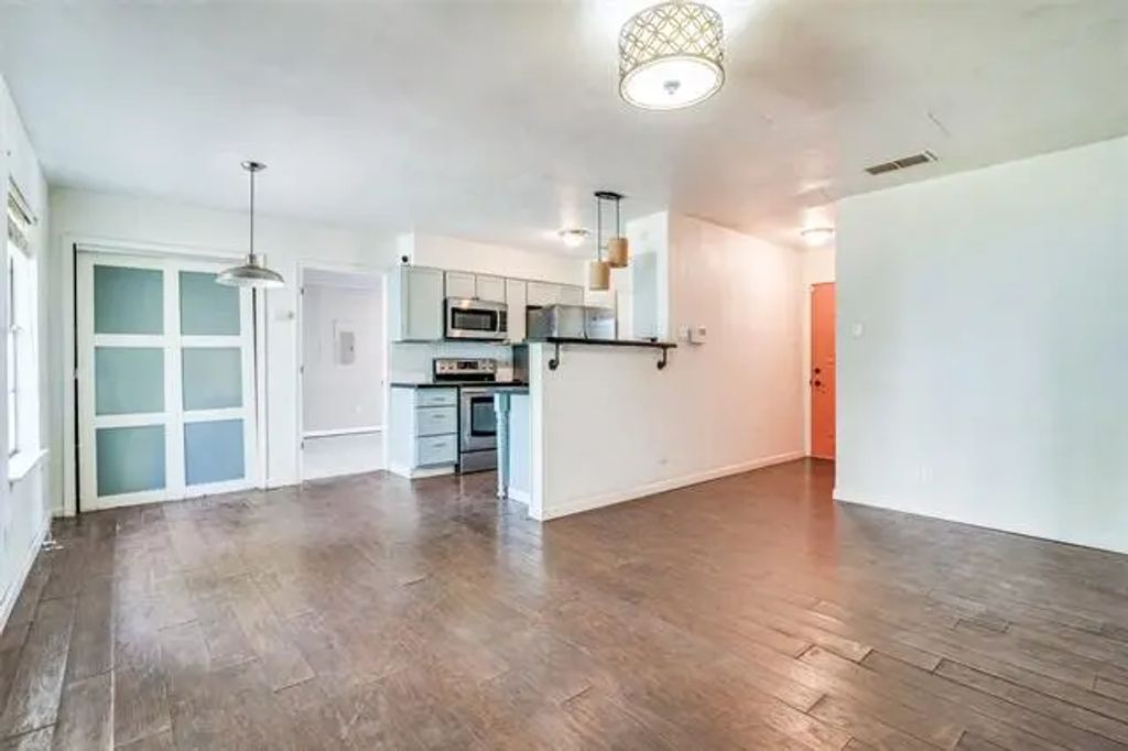 219 Lynn Street, Royse City