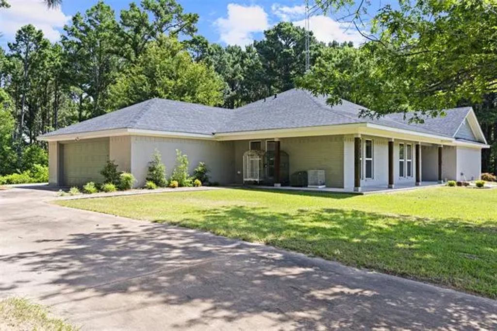 4833 E Fm 852 E, Winnsboro
