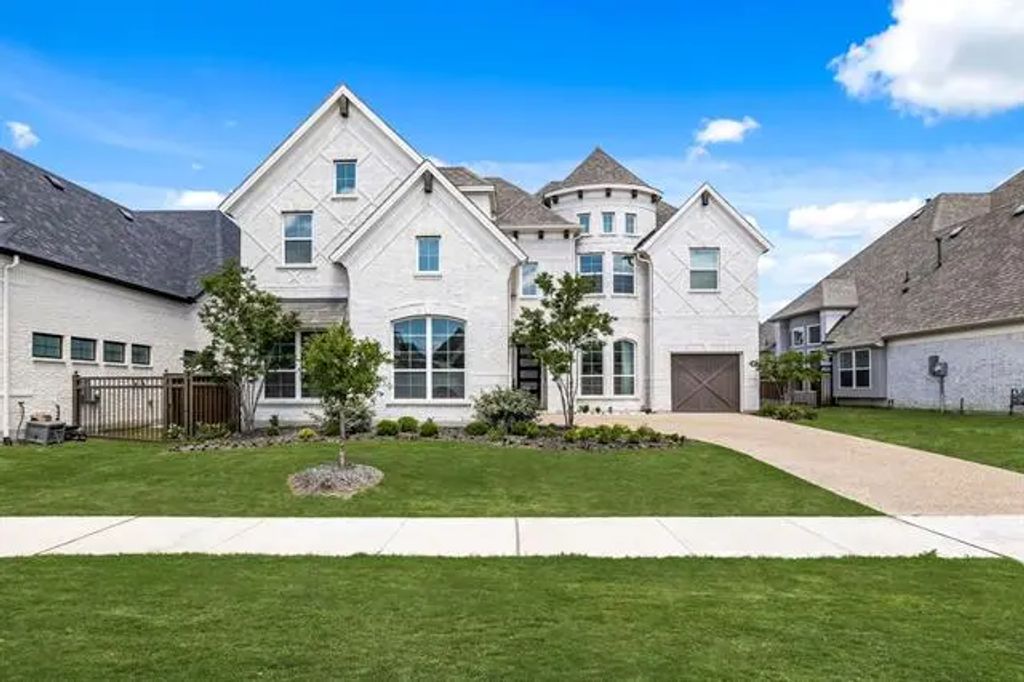 2416 Haft River Road, Frisco