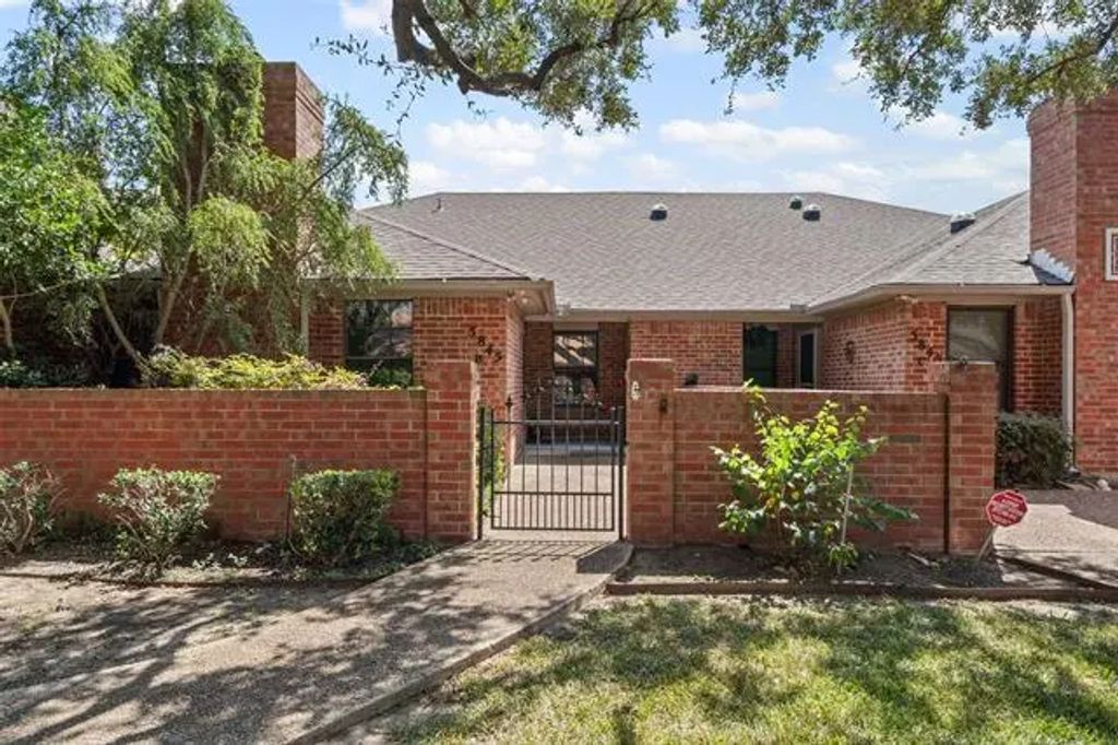 5845 Westhaven Drive B, Fort Worth