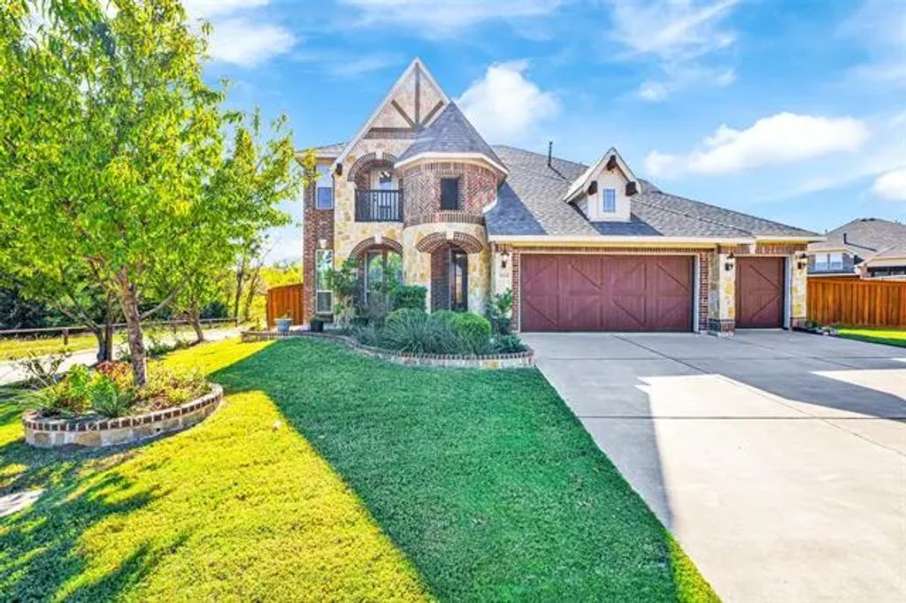 7415 Volar Court, Grand Prairie