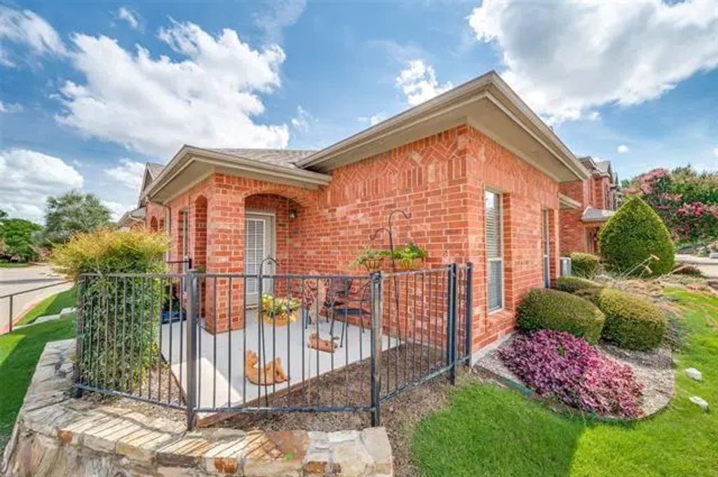 575 S Virginia Hills Drive 3201, McKinney