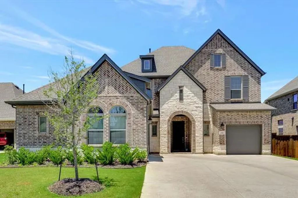 4304 Brookshire Court, Highland Village