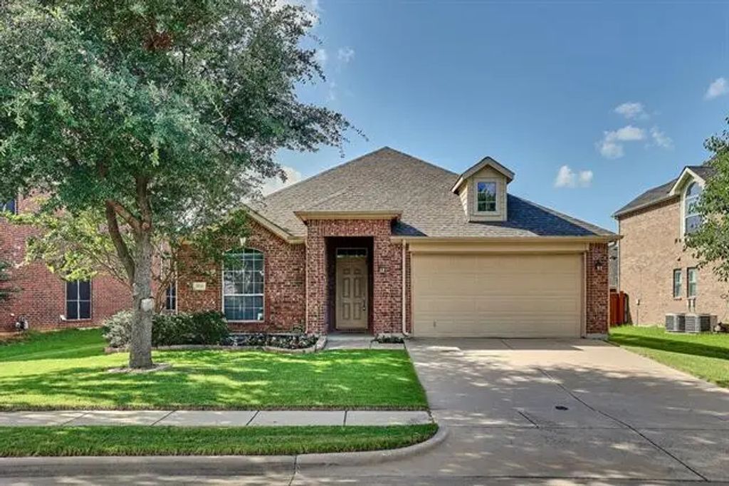 2816 S Serrano, Grand Prairie