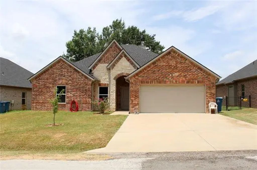 219 Port Drive, Gun Barrel City