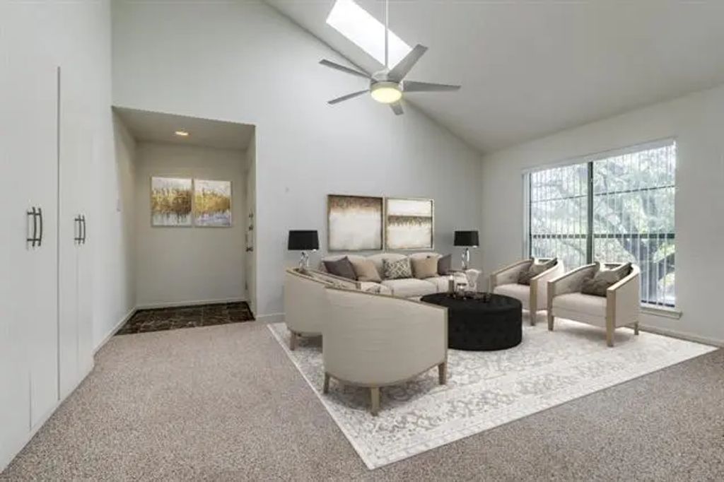 7525 Holly Hill Drive 56, Dallas