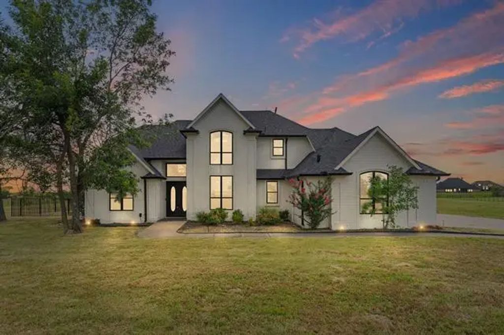 460 Christopher Court, Rockwall