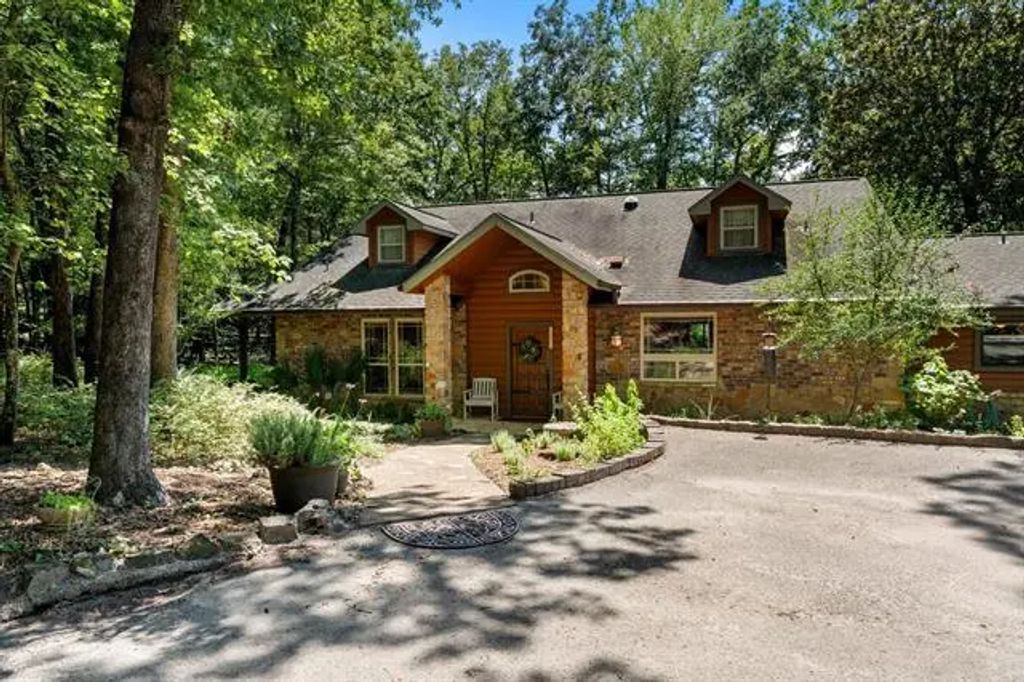 135 County Road 3233, Quitman