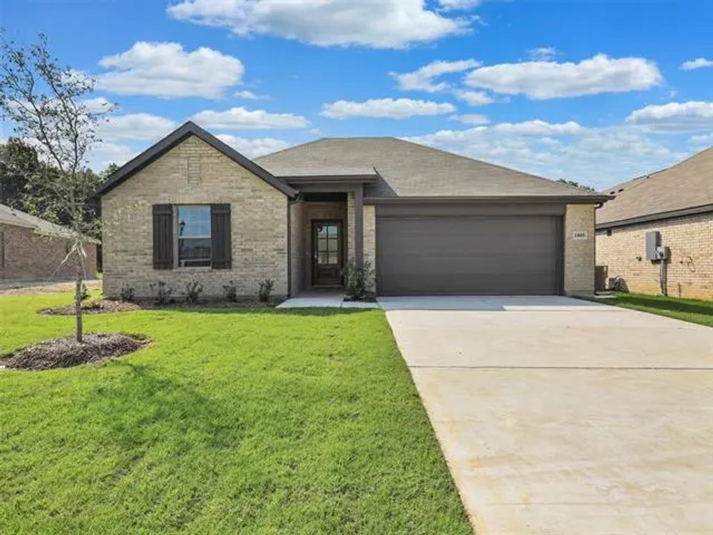 1805 Saint James Place Lane, Anna