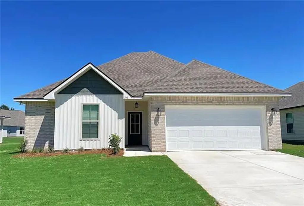 740 Venecia Drive, Bossier City