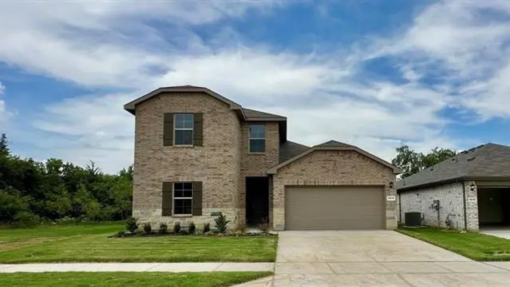 4216 Subtle Creek Lane, Fort Worth