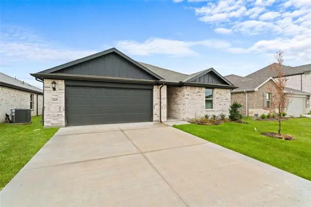 265 Sugarlands Drive, Greenville