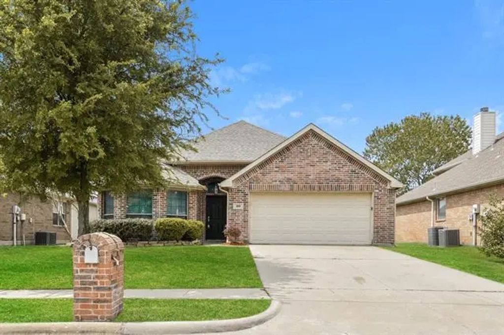 205 Wooded Creek Avenue, Wylie