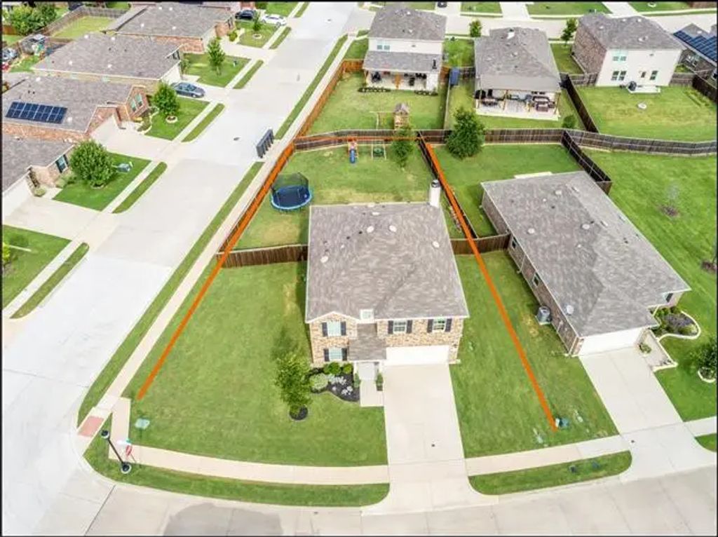 3301 Cord Place, Aubrey