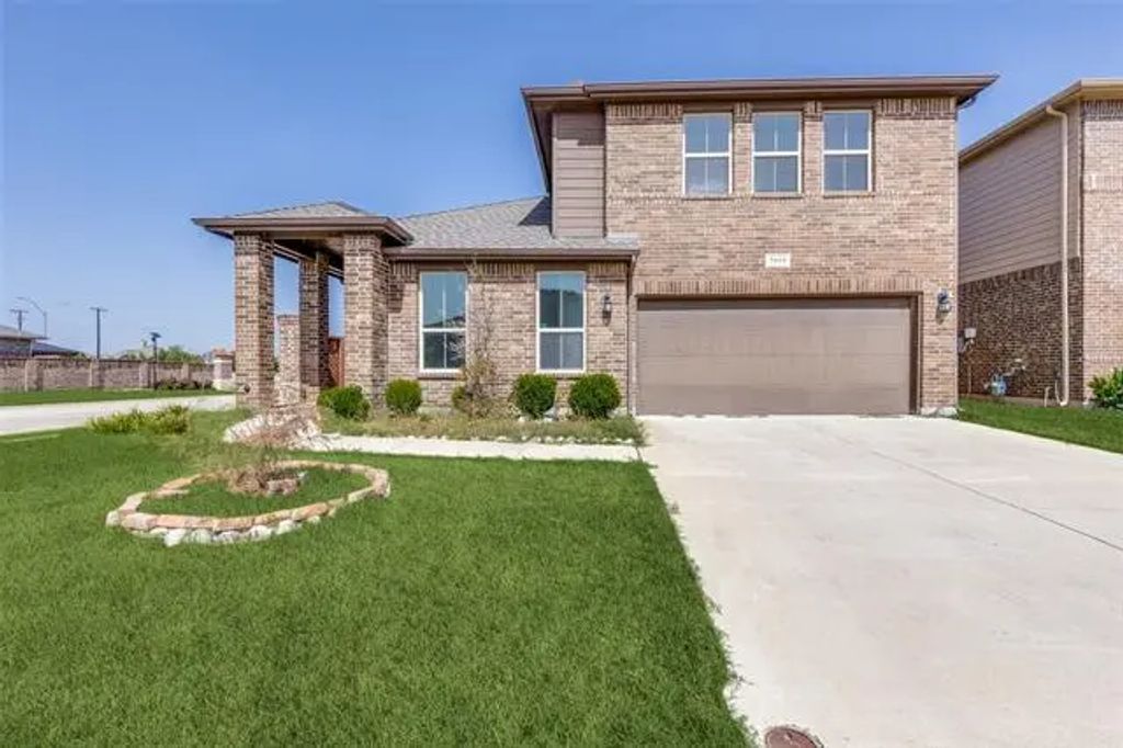 7024 Baldy Mountain Trail, Fort Worth