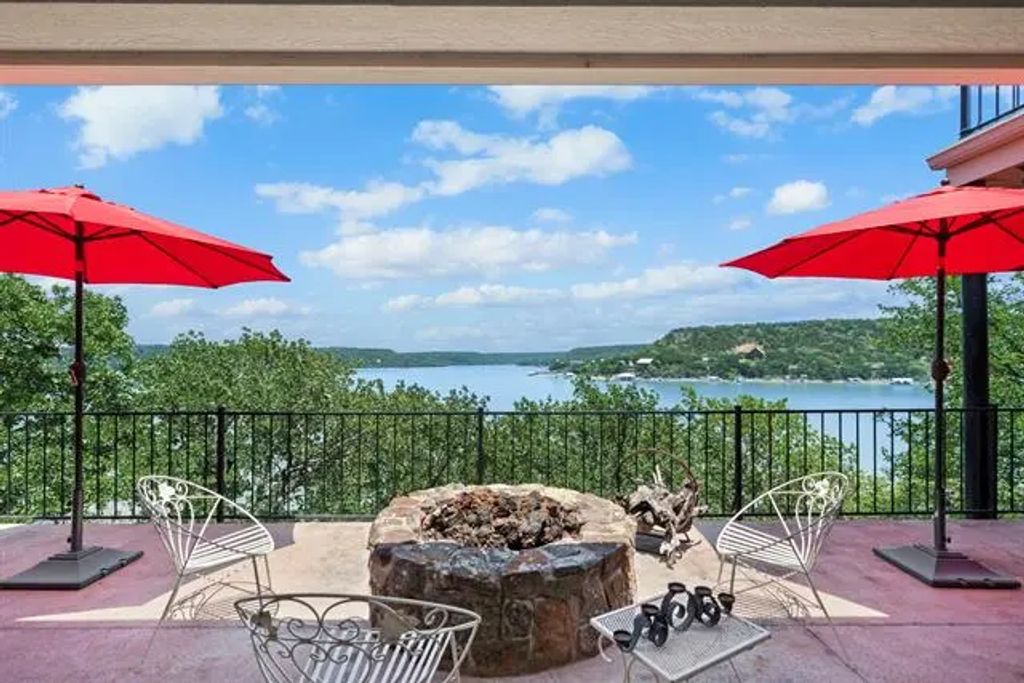 380 Chism Trail, Gordon