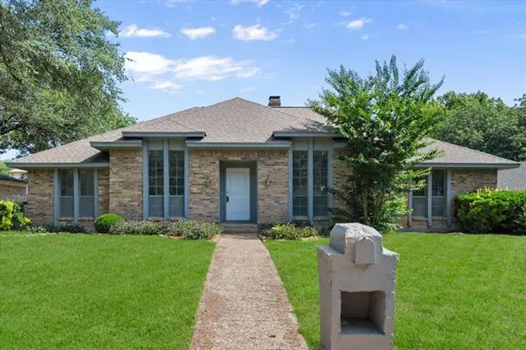 1015 Lansdale Drive, Duncanville