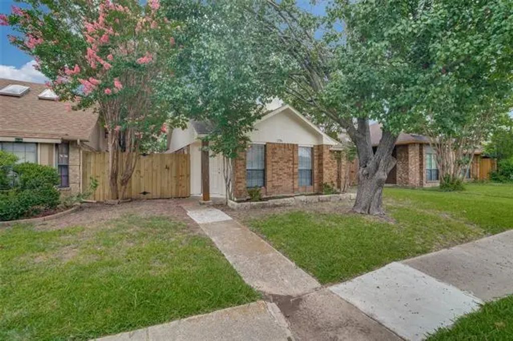 1736 Hackamore Street, Mesquite