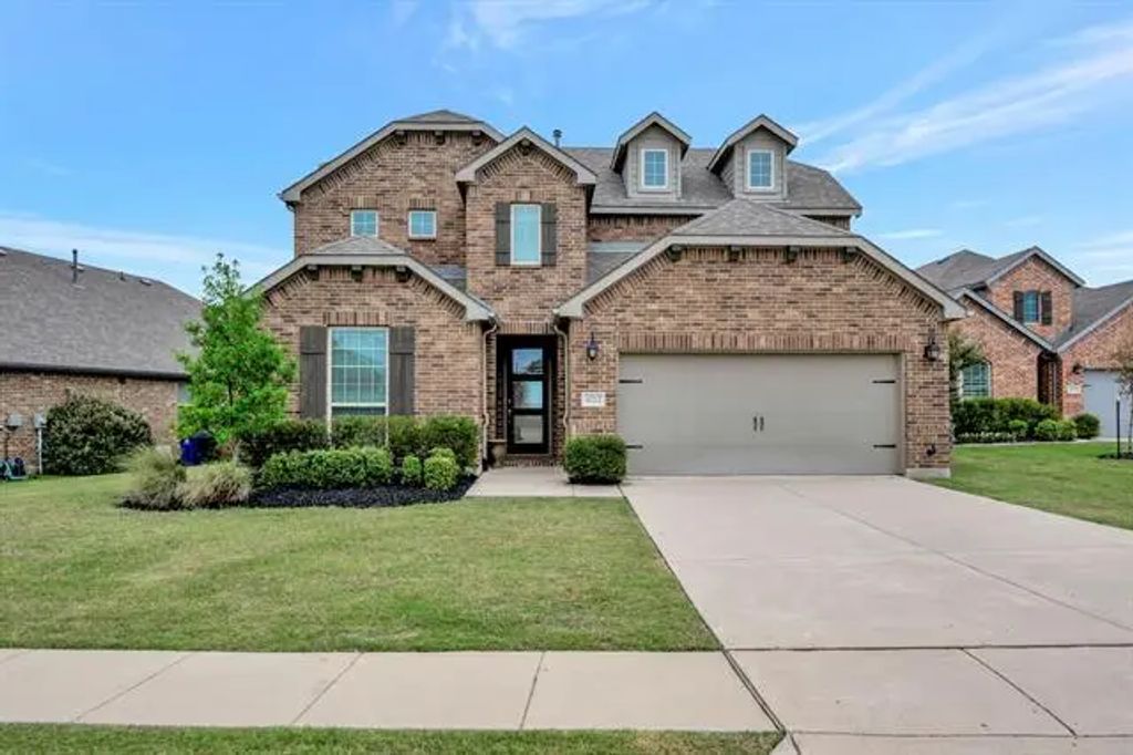 4313 Cozy Pine Drive, Northlake