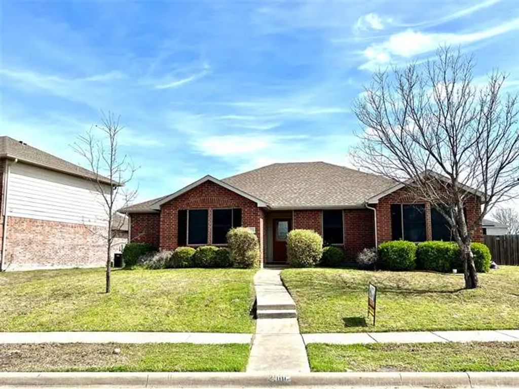 2906 Lake Vista Drive, Wylie