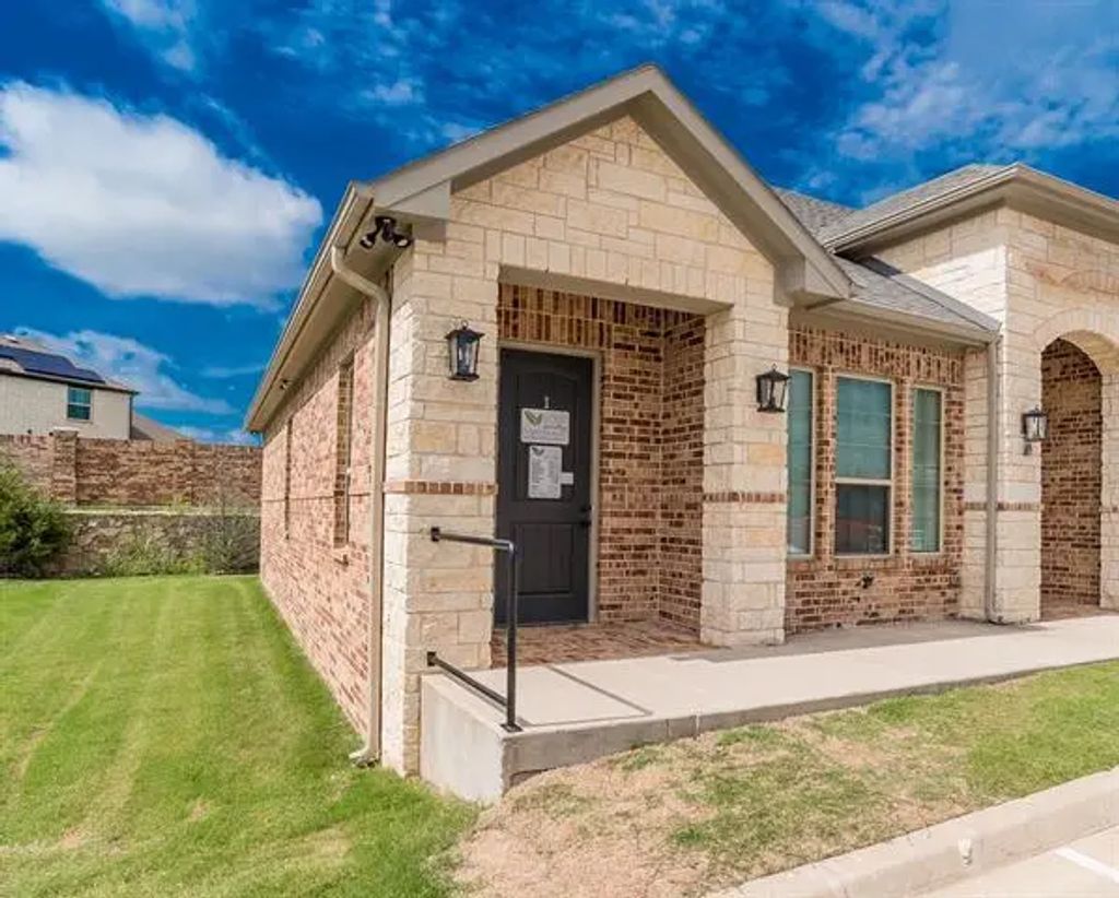 450 Hawkins Run Drive, Midlothian