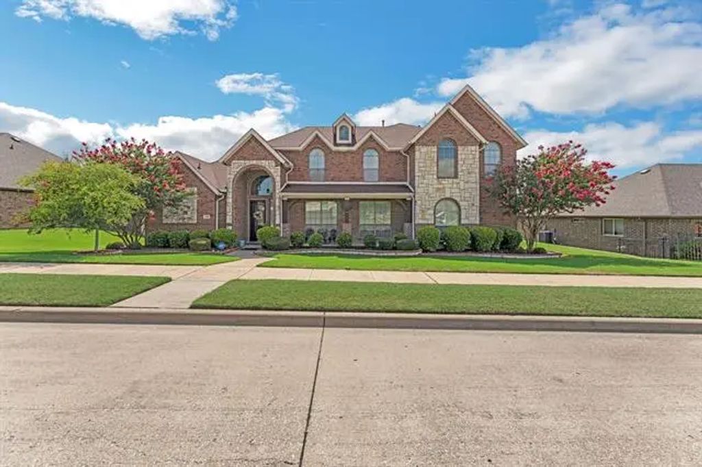 705 Newcastle Drive, DeSoto