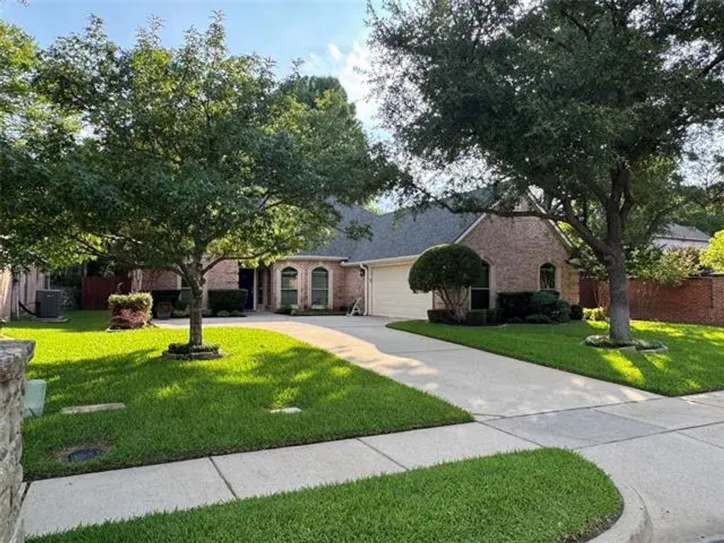 3200 Magnolia Court, Grapevine