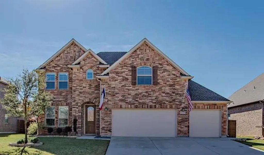 2046 Sundown Drive, Little Elm