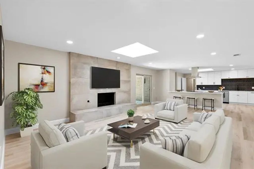 1100 Highedge Drive, Plano