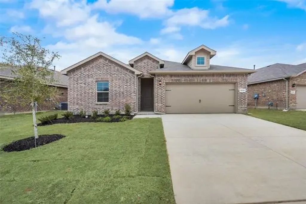 5245 Boulder Valley Drive, Fort Worth